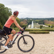 2-chateau-sceaux-veloscenie-broderies.png