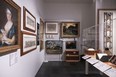 Collection de tableaux expos&eacute;s, peintures et lithographies