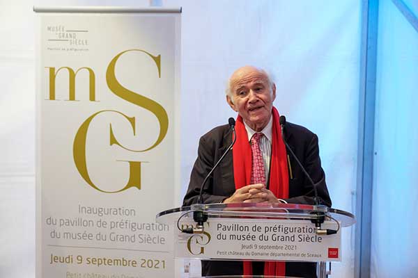 Pierre Rosenberg à l'inauguration du pavillon de préfiguration du Musée du Grand Siècle